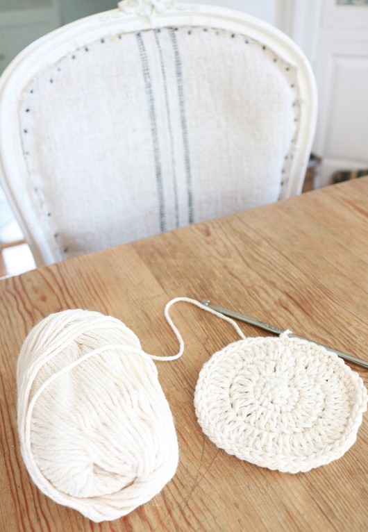 Crochet Coaster - free pattern