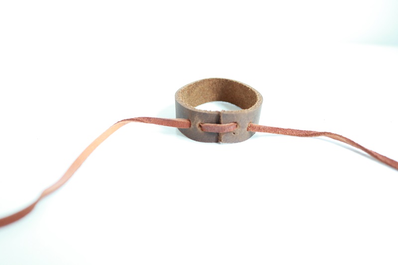 Leather Napkin Rings - pull deerskin through leather strip