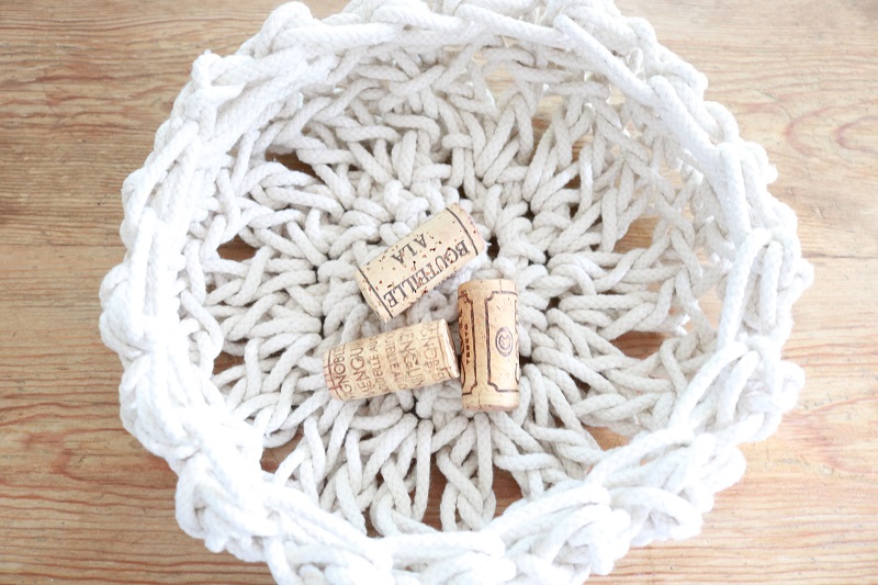 Crochet Rope Basket - free pattern, harvest basket with wine corks