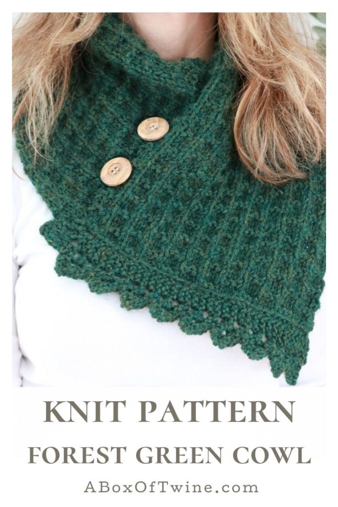 Knit Cowl in Winter Forest Green 