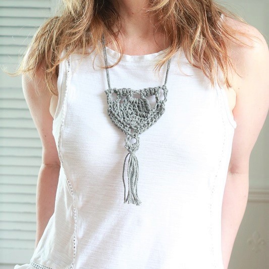 Easy Crochet Necklace with Beads-Free Pattern - Amelia Makes