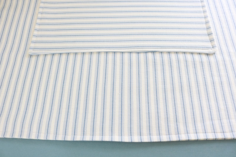 Farmhouse Style Pocket Apron - pocket fabric sewn to apron
