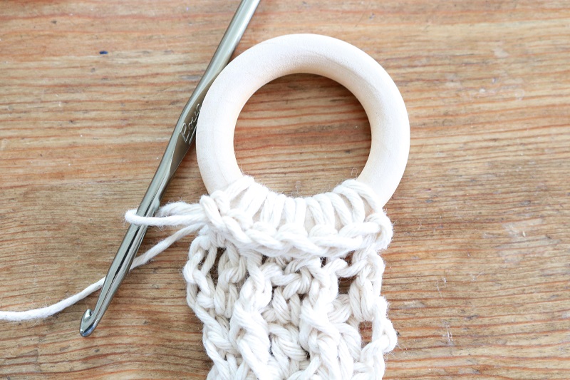 Crochet Wood Napkin Rings - after Row 5