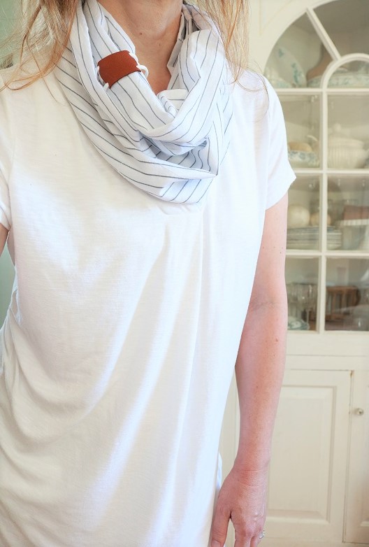 DIY Summer Infinity Scarf - wearing wrapped