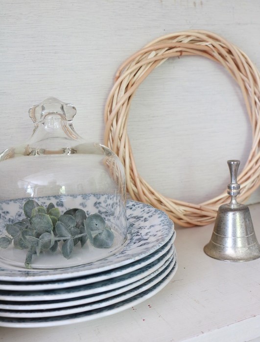 DIY Upcycle Hutch - cloche and wreath