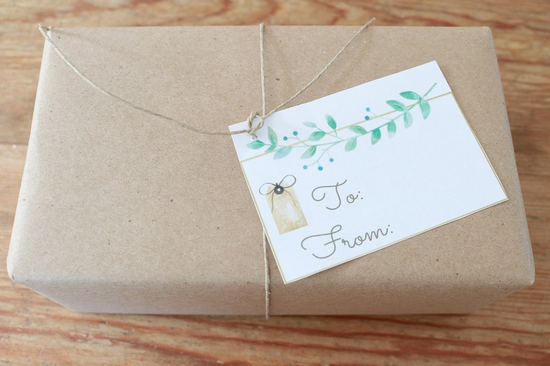 Simple Hygge Gift Wrap and Tags - gift tag on box