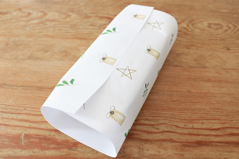 Simple Hygge Gift Wrap and Tags - wrapping gift