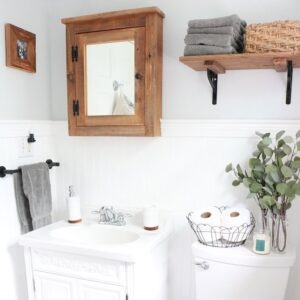 Farmhouse Style Bathroom - feature image