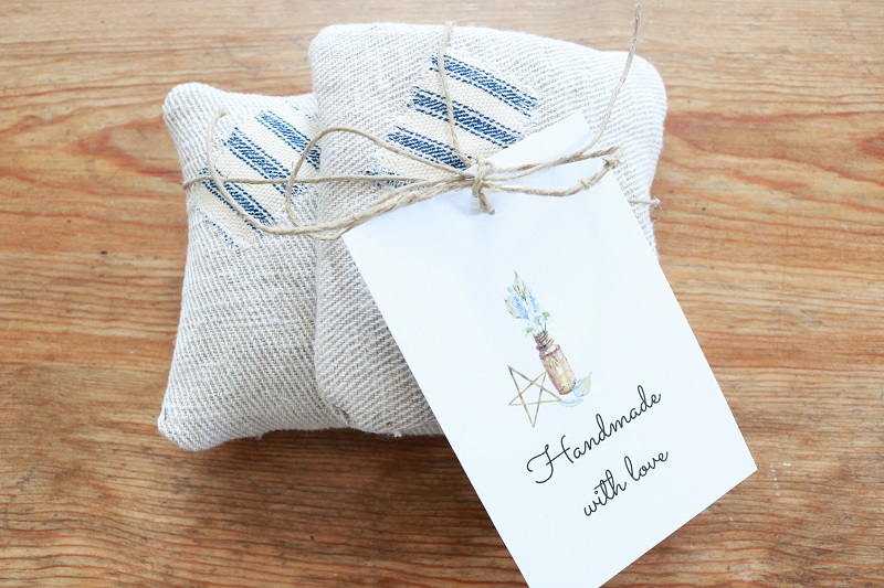 Handmade Gift Tags for Lavender Gifts - vase tag on sachets