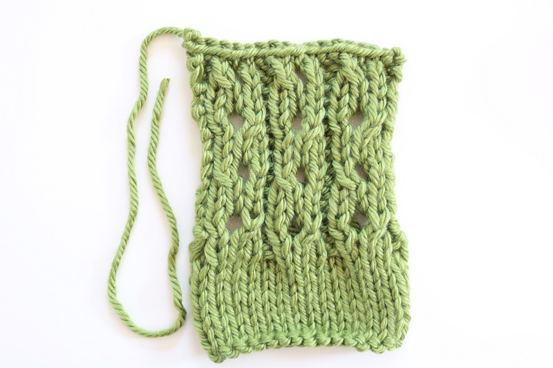 Free Pattern: Cozy hand warmers – A Spoonful of Yarn