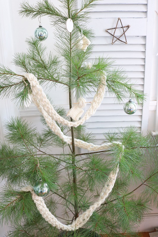 Crochet Christmas Garland - crochet garland on tree