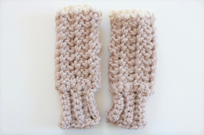 Chunky Fingerless Mittens Crochet - finished