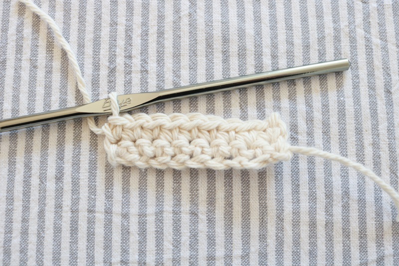 Ticking Stripe Tea Towel - make a crocheted hook