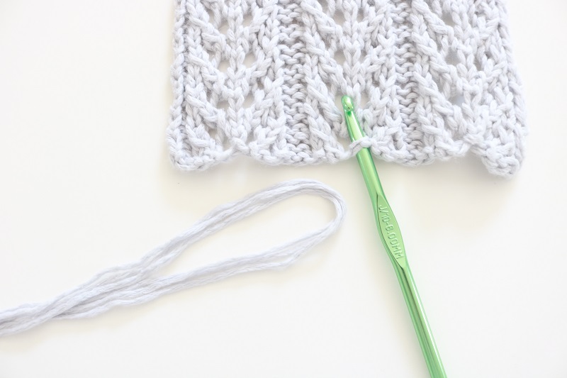 Gray Lace Scarf Knit Pattern - insert crochet hook