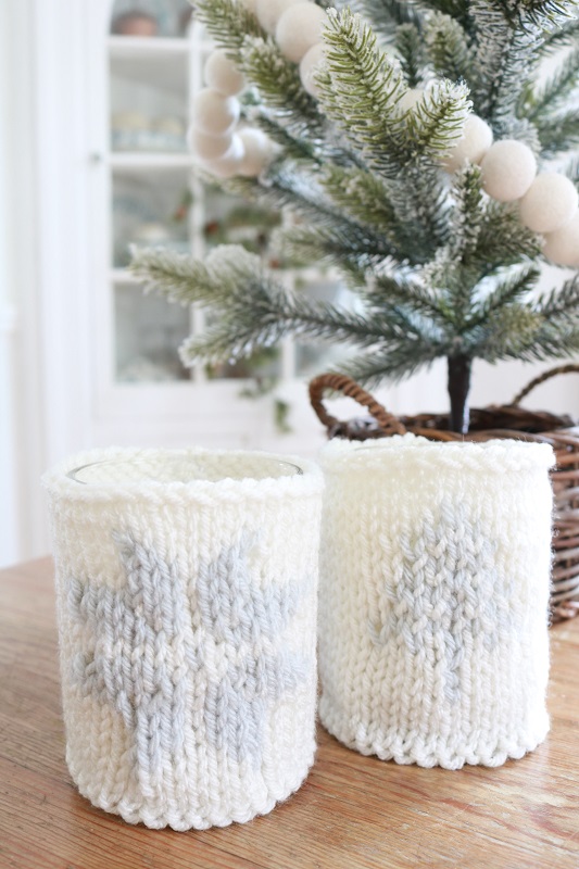 Knit Candle Cozies - cozies with tree, closer