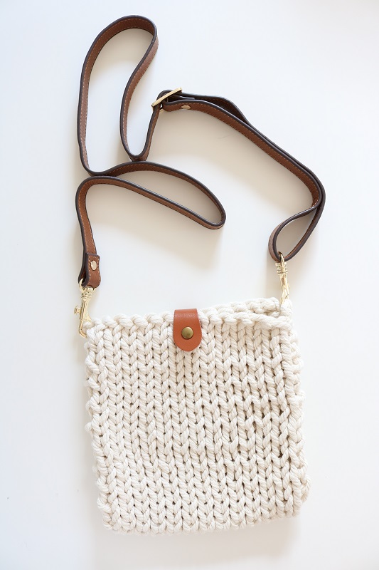 Knit Shoulder Bag - finished bag with handles and snap buckle