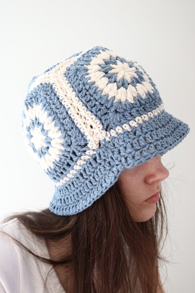 Granny square crochet hat - retake 3