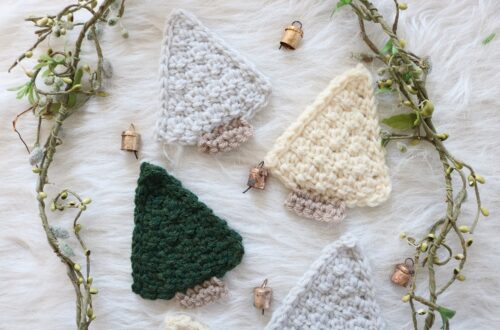 Christmas Tree Crochet Pattern - feature image