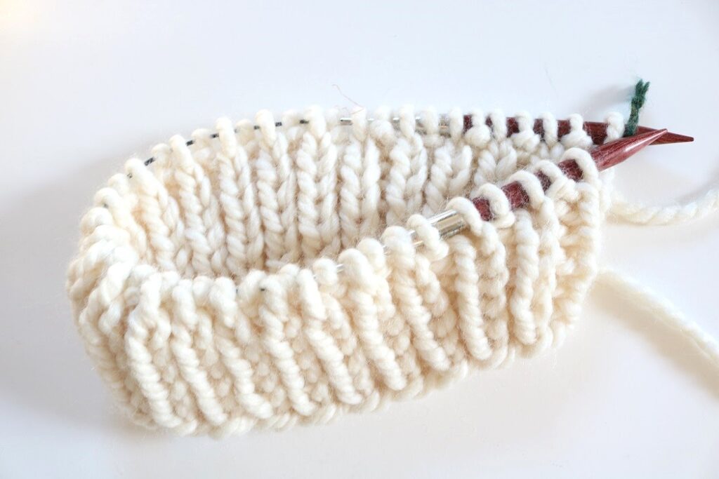 Knit Beginner Hat Pattern -after ribbed brim