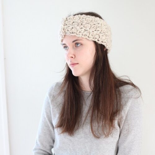 EASY Crochet Headband Pattern FREE {for beginners} - A BOX OF TWINE