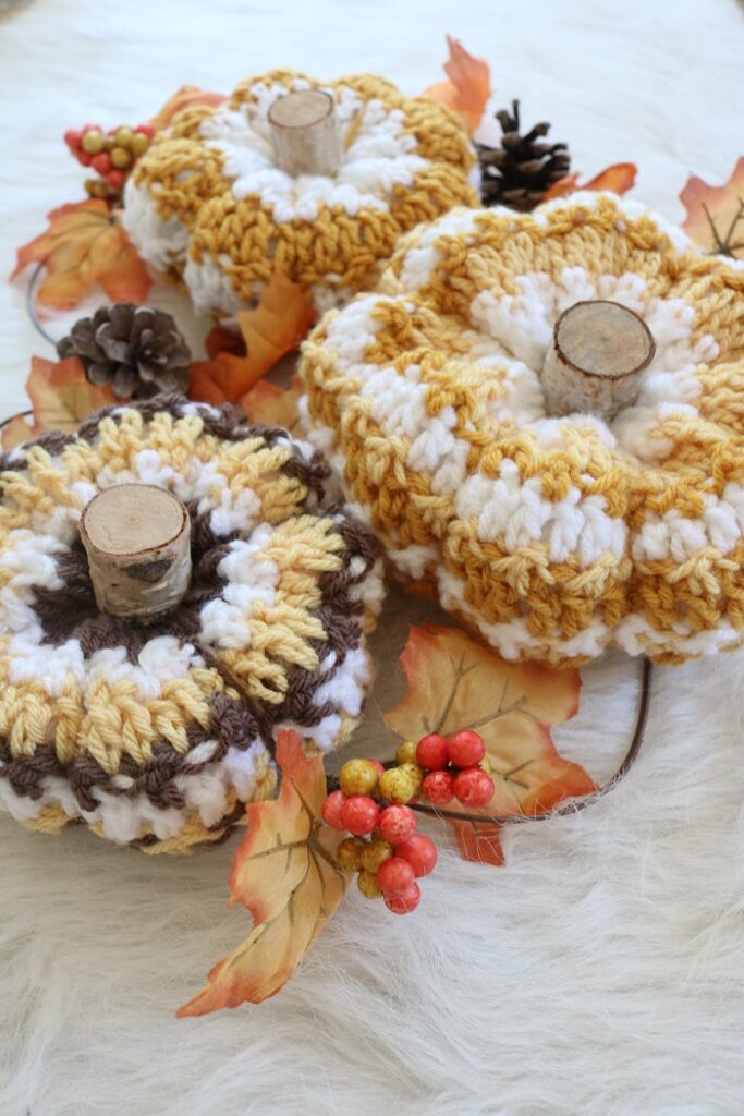 crochet pumpkins striped