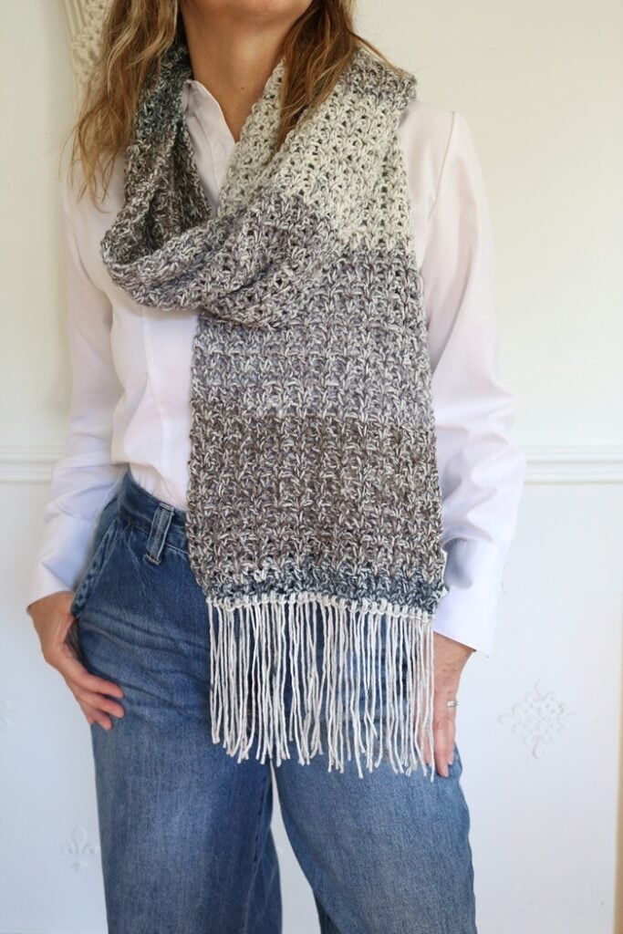 Mandala Ombre Crochet Scarf Pattern - 1 side in front, closer