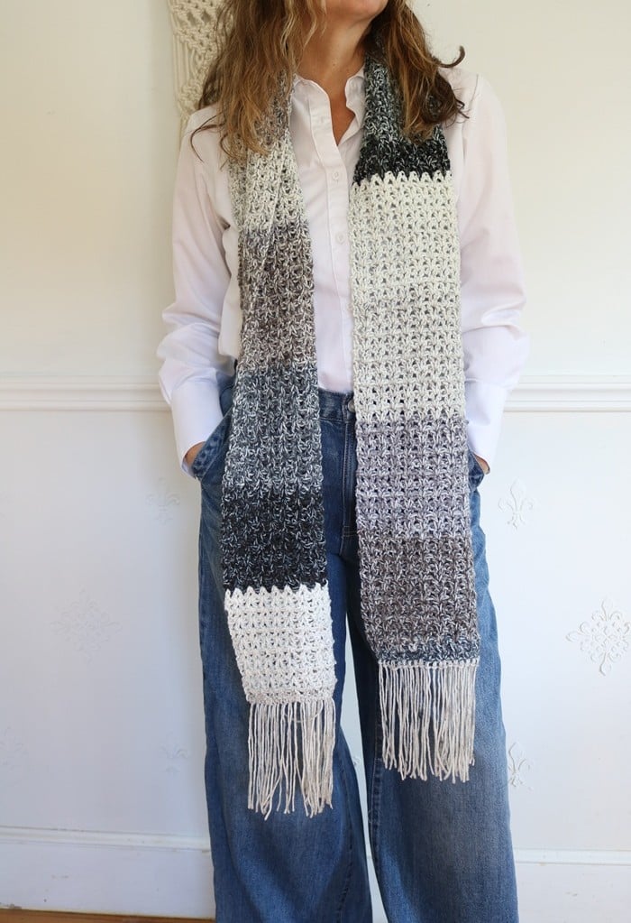 Mandala Ombre Crochet Scarf Pattern - both sides in front