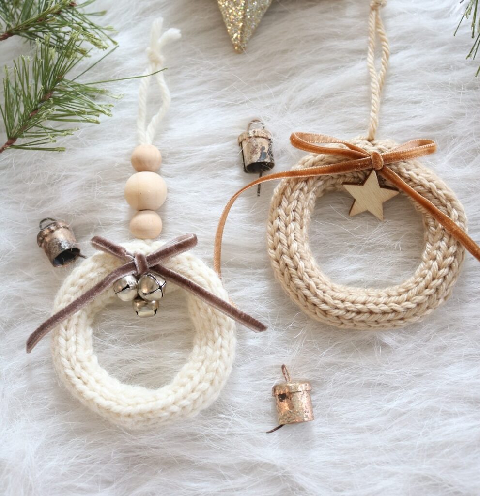 Hygge Wreath Ornament Knitting Pattern - feature image bigger