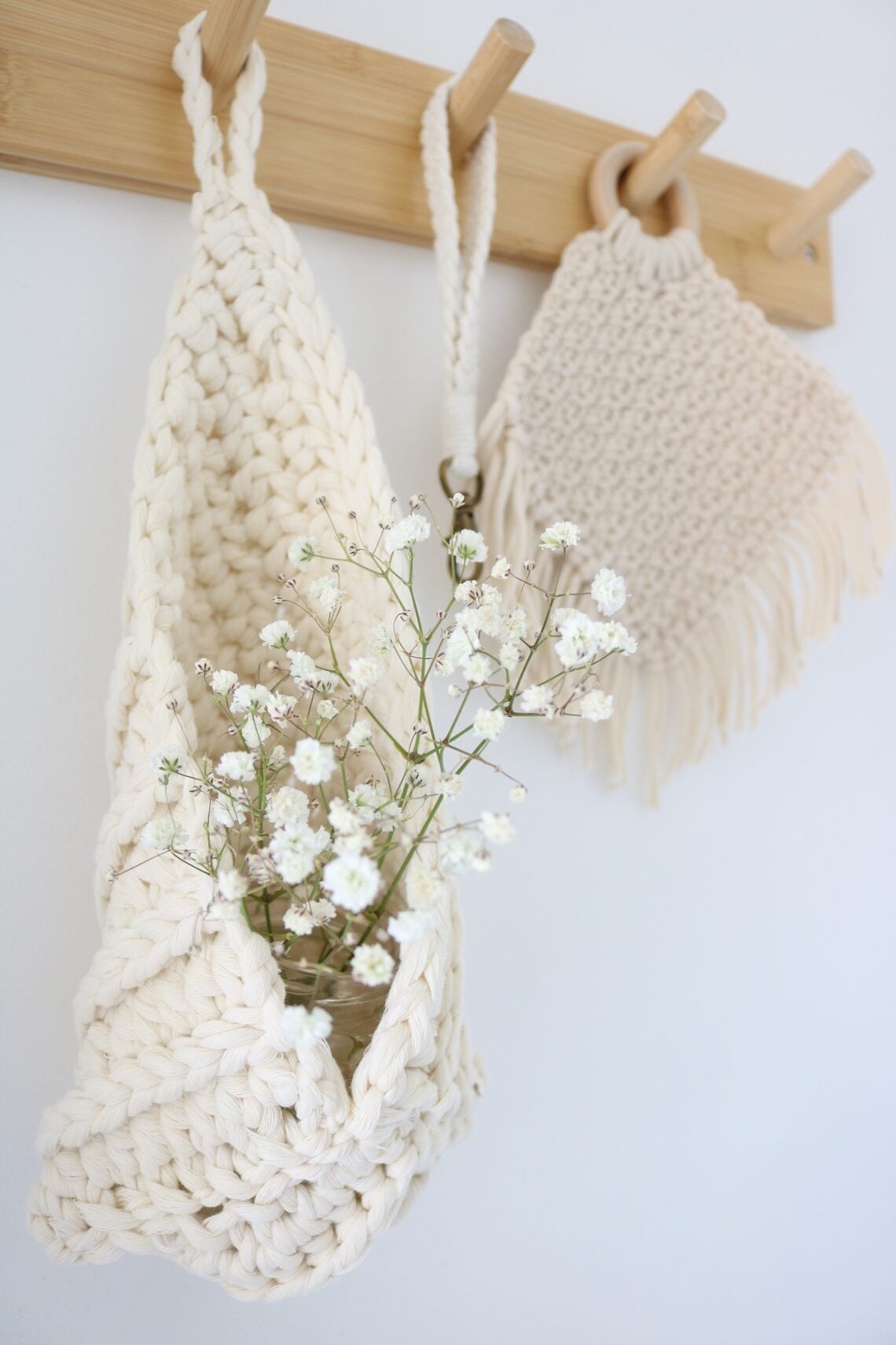 crochet hanging basket on hooks
