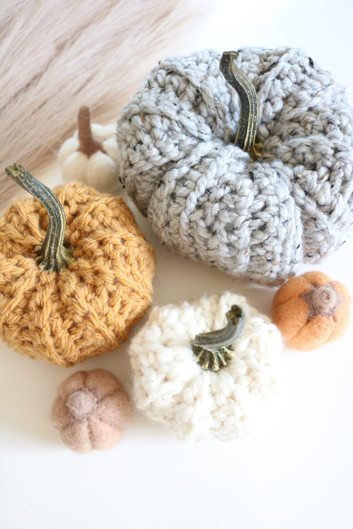 Cozy Chunky Pumpkins Crochet Pattern - flatlay 3